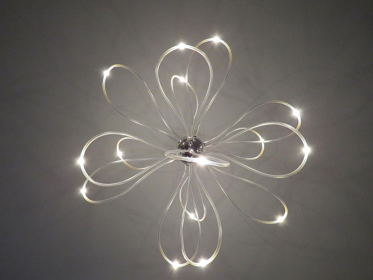 découvrez notre large gamme d'éclairage led performant, économique et durable, idéal pour illuminer tous vos espaces avec une lumière de qualité.