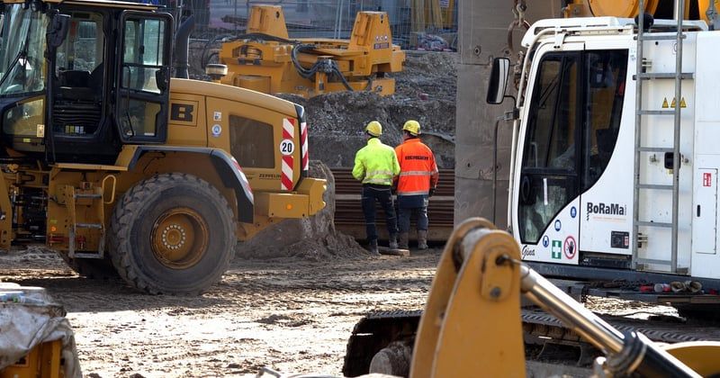 Échafaudage roulant : le guide pour travailler en hauteur sans effort