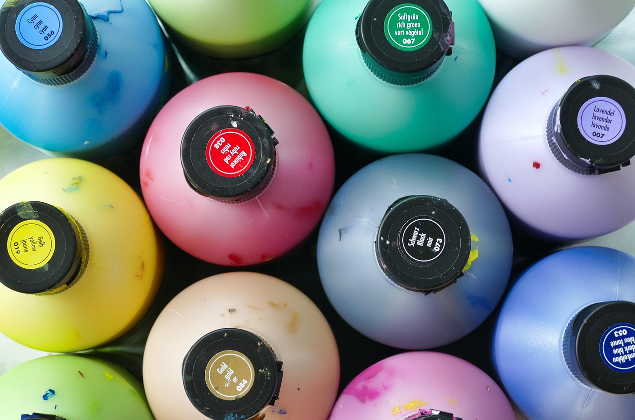 d&eacute;couvrez notre s&eacute;lection de peintures de haute qualit&eacute; pour tous vos projets de d&eacute;coration et r&eacute;novation. trouvez la couleur parfaite et des finitions durables adapt&eacute;es &agrave; vos besoins.